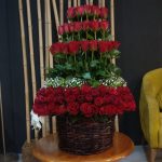 Deluxe Round of Red Rose's